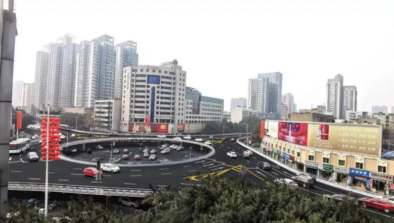 长虹大道（圣水寺至南山路段）道路提升工程项目